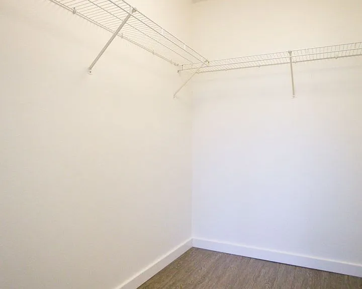 2020 SW Main St #706 — Photo 12