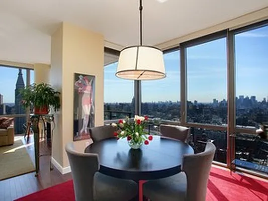 Sold by Corcoran | media 4