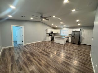 6036 W Stella Ln, Glendale, AZ 85301