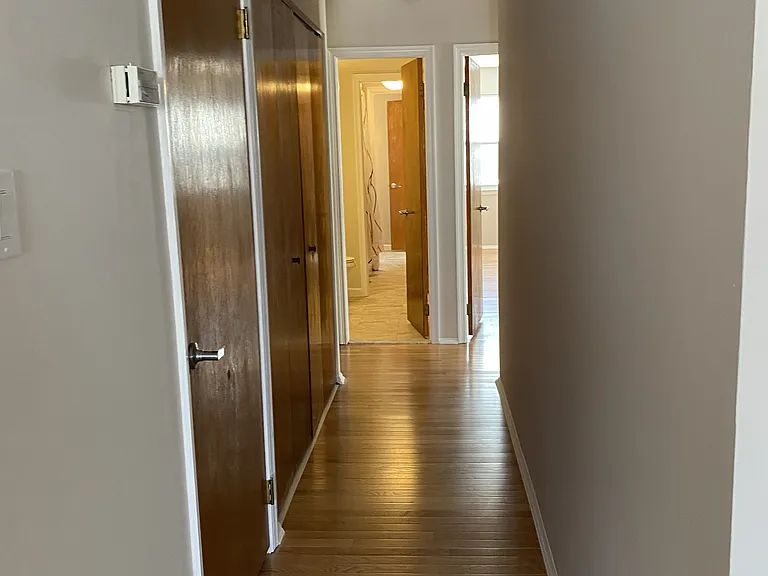 In Unit Enclosed Washer and Dryer