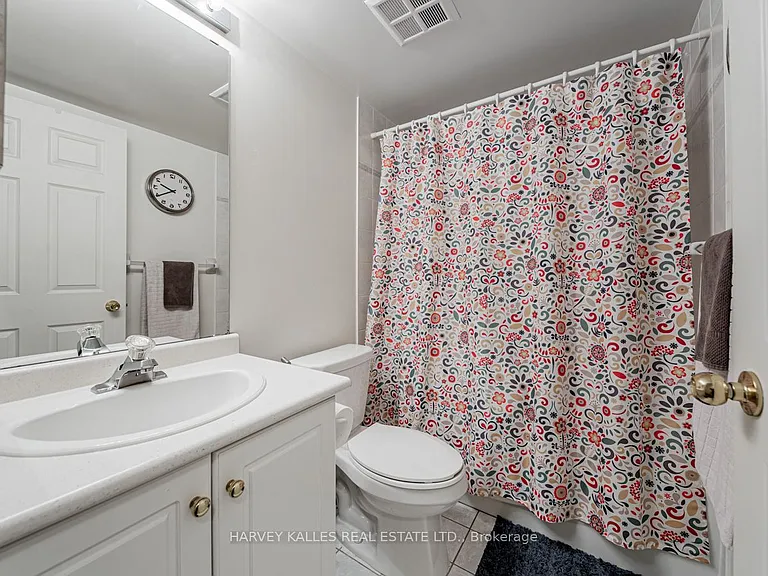 43 Eglinton Ave E #1101 — Photo 16