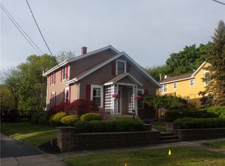 433 W William St, Geneva, NY 14456