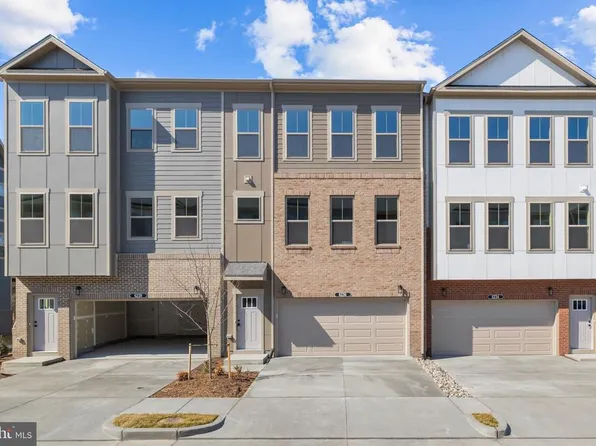 6236 Folly Ln, Alexandria, VA 22315