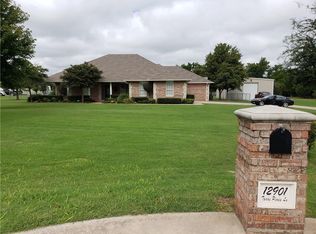 12901 Torre Pines Ln, Yukon, OK 73099