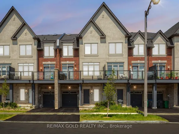 18 Waterville Way, Caledon, ON L7C 3P8