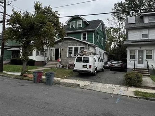 46 Coolidge St, Irvington, NJ 07111