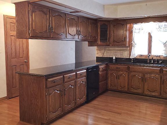 5th image of 14059 S Golden Oak Dr