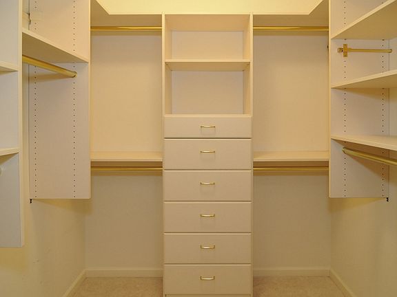 Master BR Walk-in Closet