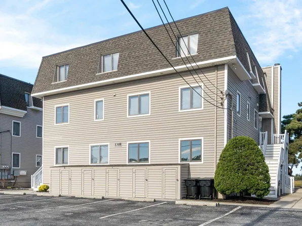 1318 Ocean Dr APT 7, Avalon, NJ 08202
