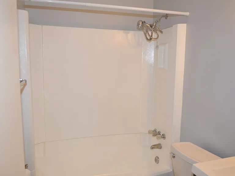 9852 Brookridge Ct — Photo 8
