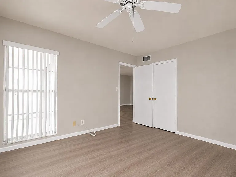3040 NE 16th Ave #308 — Photo 13
