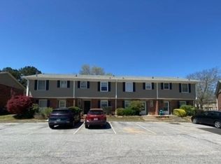 2090 Kings Gate Cir APT B, Snellville, GA 30078
