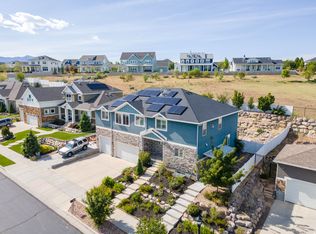 4130 W Shinnerock Dr, South Jordan, UT 84095