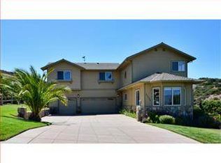 22596 Black Mountain Rd, Salinas, CA 93908