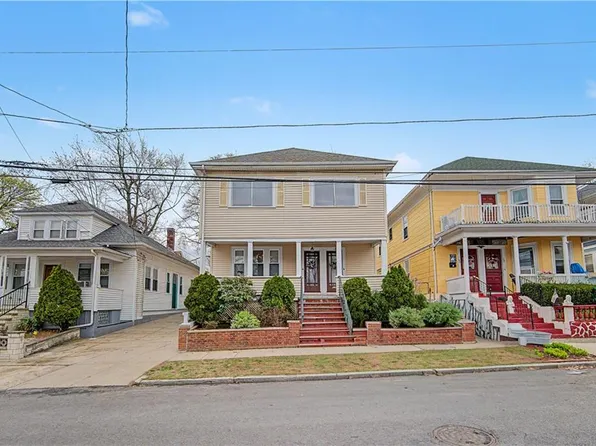 132-134 Washington Ave, Providence, RI 02905