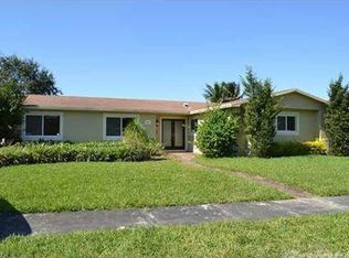 9922 SW 97th Pl, Miami, FL 33176
