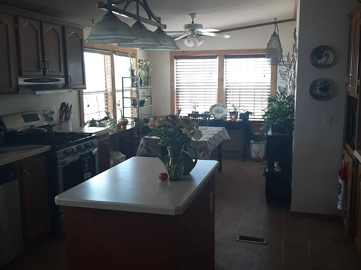 628 Q Street - 1 — Photo 3