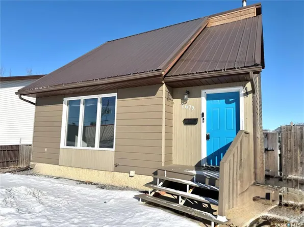 2672 100th STREET, North Battleford, SK S9A 3Y5