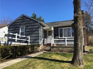 5 Brook Rd, Port Chester, NY 10573