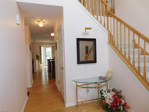 3rd image of 1541 Landsdale Cir