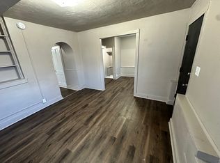 1225 Washington St #1, Burlington, IA 52601