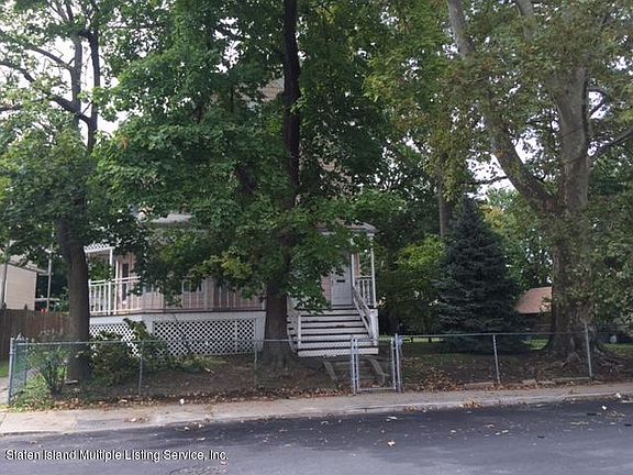 3rd image of 46 Housman Ave