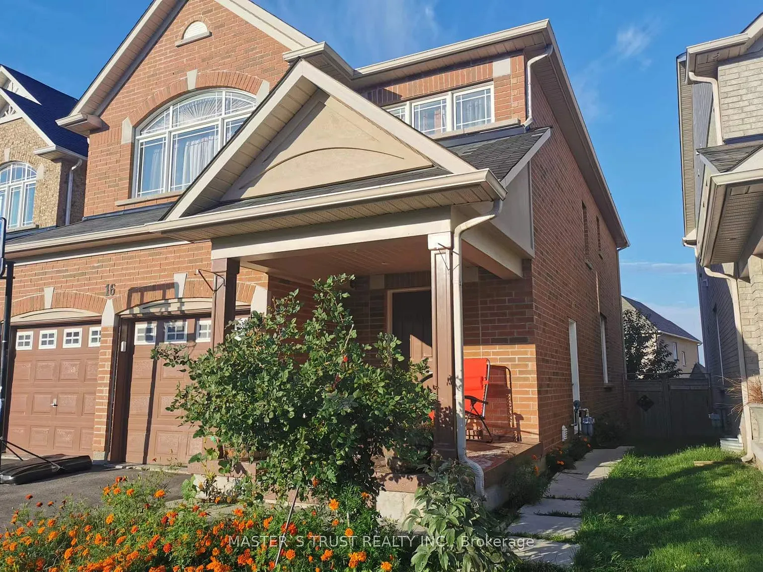 2 bed, $1,600 — Photo 2