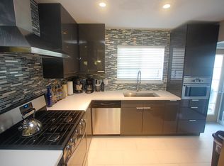 8239 Henderson Green, Buena Park, CA 90621