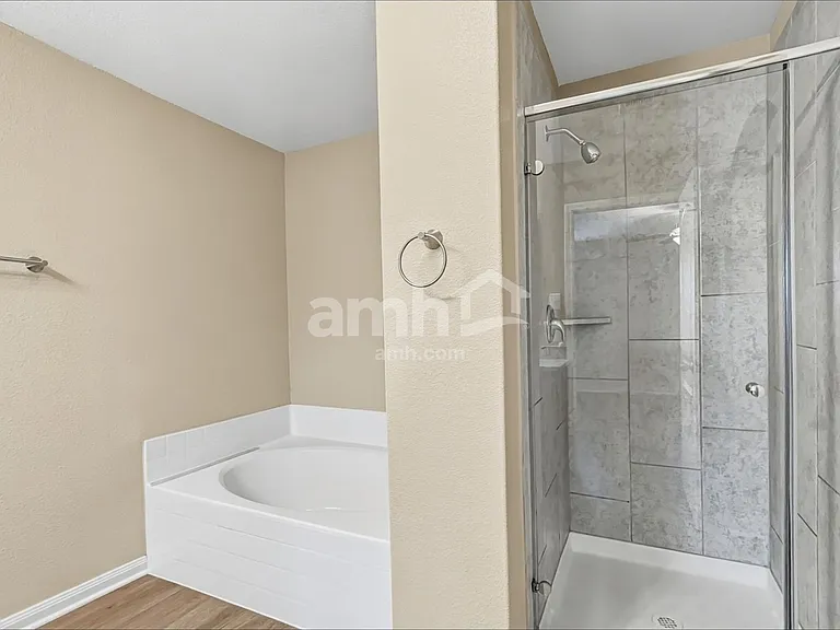 1012 Keystone Ct — Photo 13