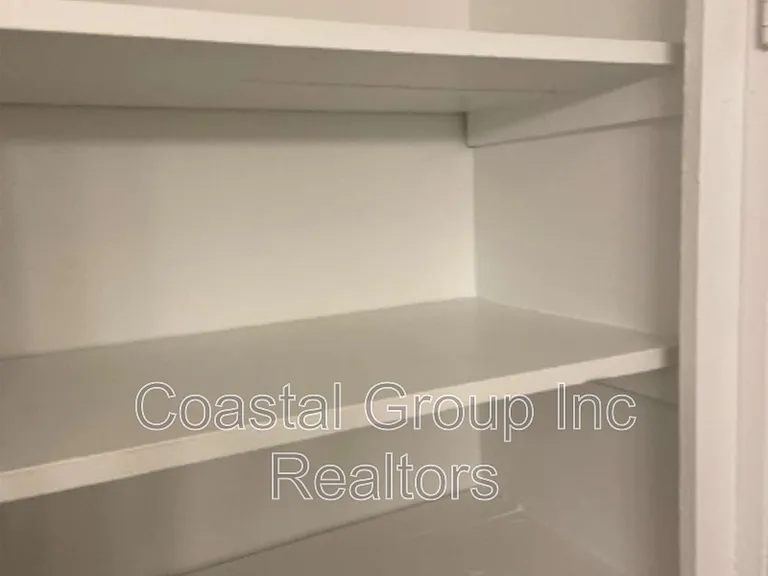 4733 Adler Ave — Photo 14