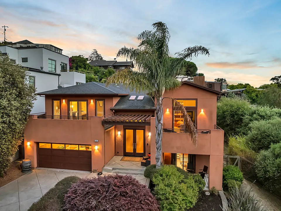 535 Santa Fe Ave
