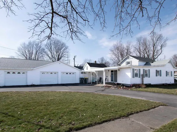 412 E Michigan St, Lagrange, IN 46761
