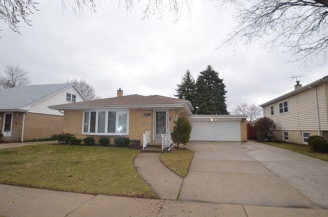 1st image of 9821 S Kolmar Ave