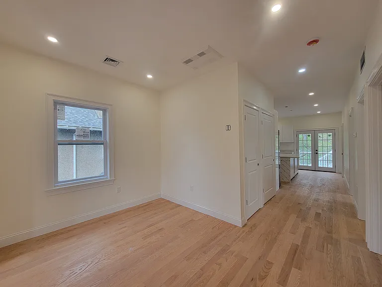 14 Chapman St #2 — Photo 6