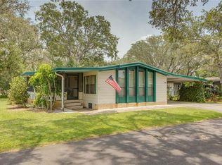 2040 Oak Cir, Mount Dora, FL 32757