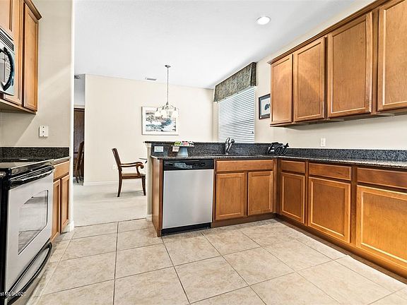 5th image of 6778 Sutro Heights Ln