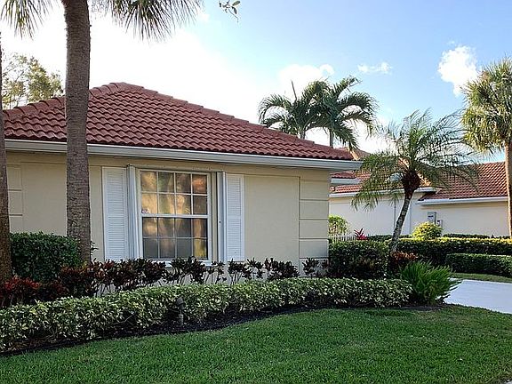 5th image of 264 Kelsey Park Cir