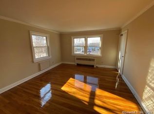 13 Hamilton Ave #D, Stamford, CT 06902