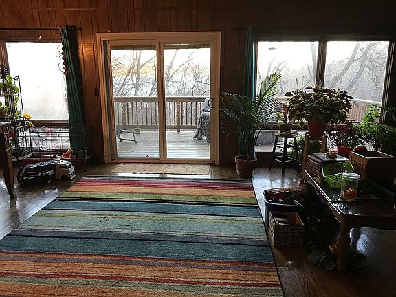 2nd image of 9527 Lakeshore Dr