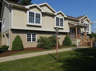 1552 Cavitt Rd, Monroeville, PA 15146