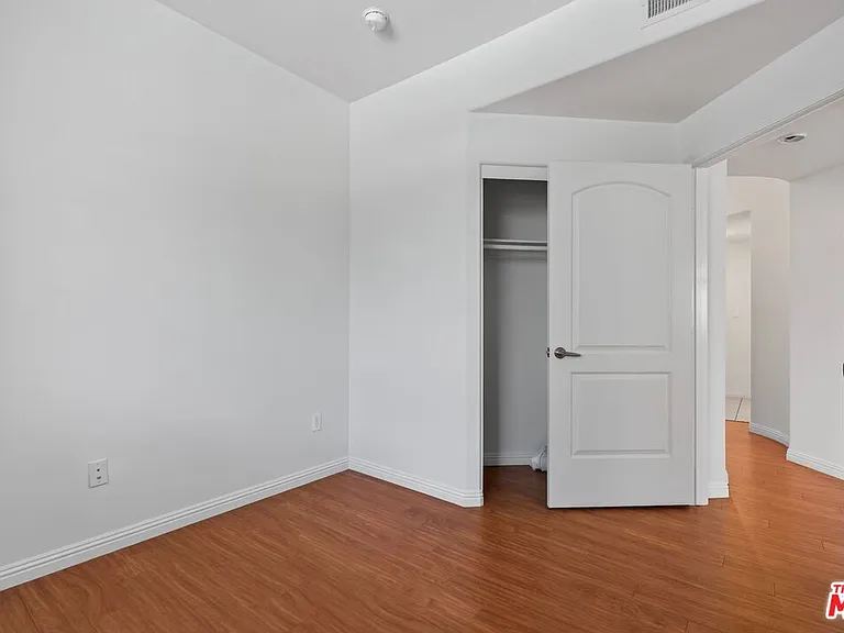 360 Avenue 26 #107 — Photo 28