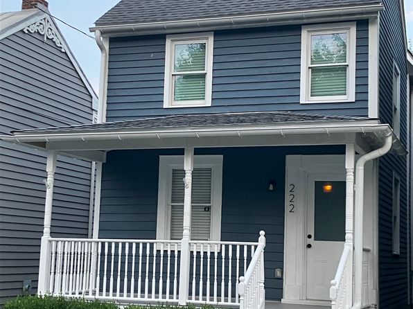 222 Charles St