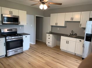 1611 Ellsworth Ave, Carnegie, PA 15106