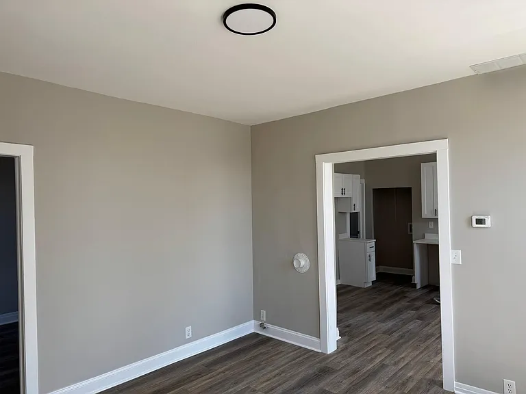 2360 S Sacramento Ave #1R — Photo 6