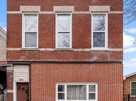 3611 S Wood St, Chicago, IL