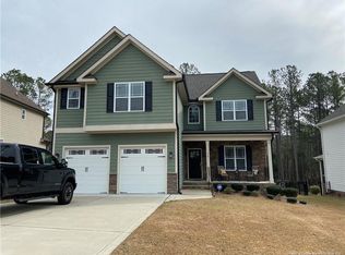 76 Valley Brook Ln, Spring Lake, NC 28390