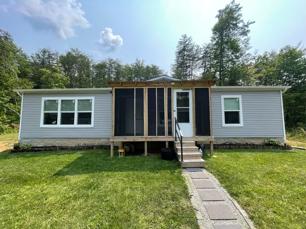 454 Slater Loop, Pikeville, TN 37367