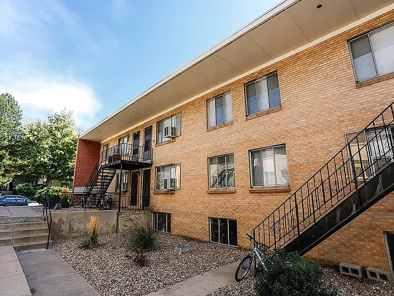 2455 S Gaylord St #3 — Photo 16