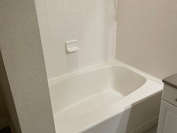 5th image of 402 S Armenia Ave Unit 129A