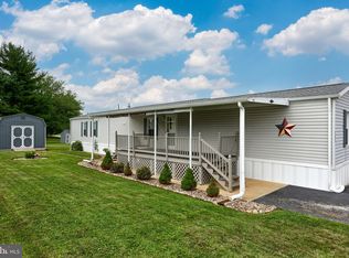 123 Kelly Cir, York, PA 17402